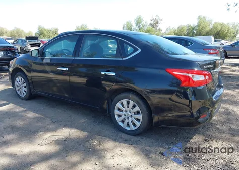 2016 Nissan Sentra S z USA, uszkodzony, nr VIN 3N1AB7AP1GY313676